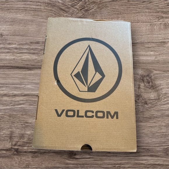 Volcom NIB Men’s Skate Inspired Work Shoe Sz 7M Composite Toe Slip Resistant - Picture 10 of 11